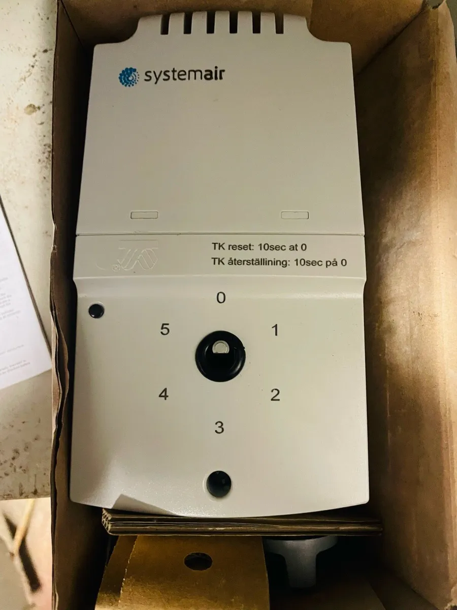 Fan speed controllers - Image 1