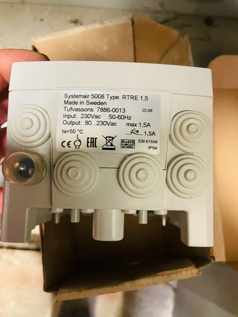 Fan speed controllers - Image 2