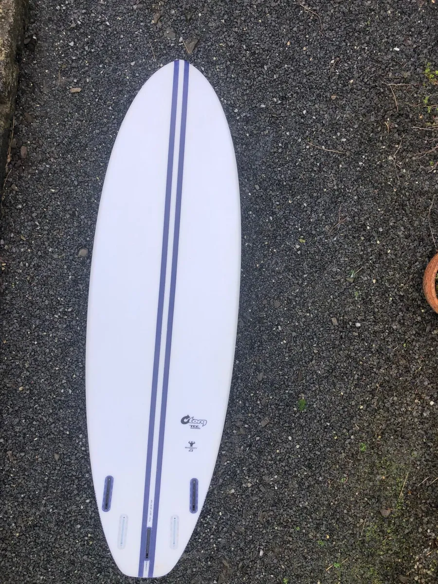 Surfboard - Image 3