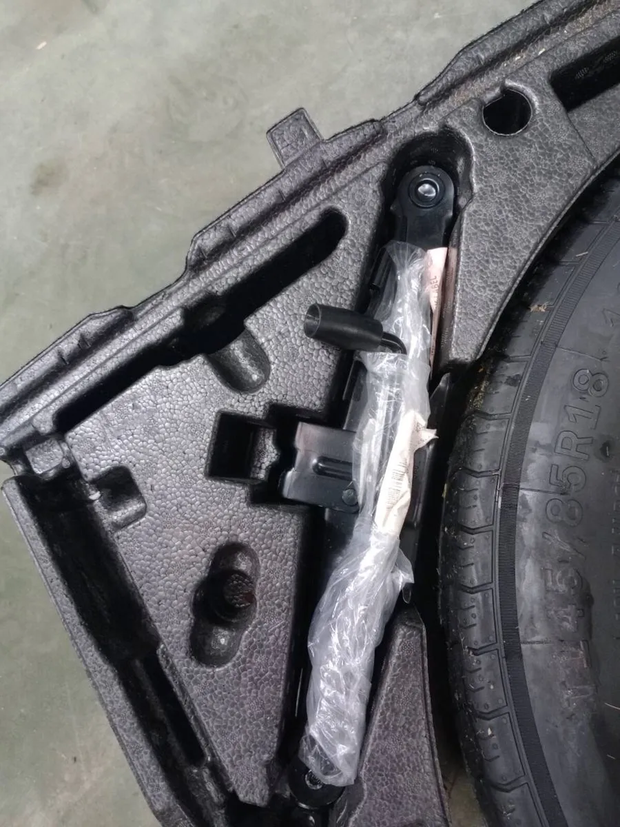 Spare wheel kit VW Tiguan - Image 3