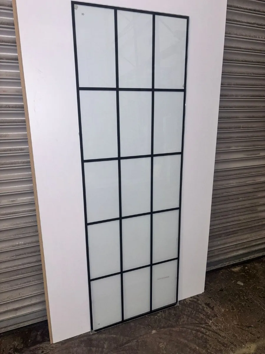 Bathshack Cork Black Wetroom Screen PLEASE READ AD - Image 1