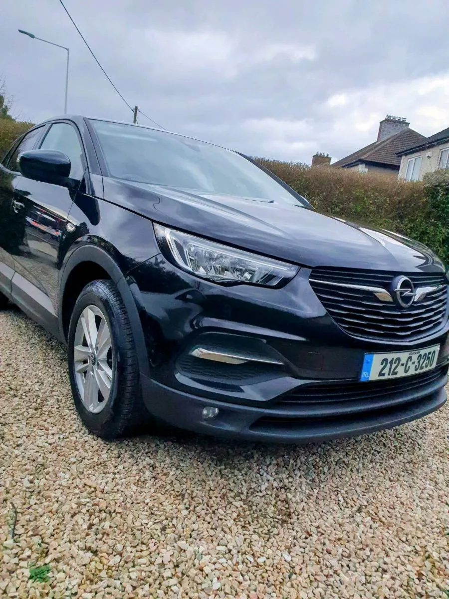 212 Opel grandlandX 1.5 no vat - Image 1