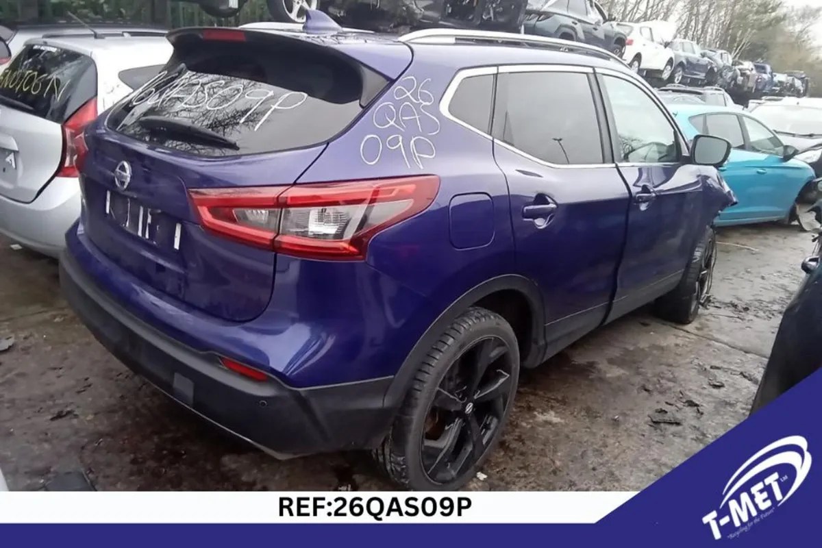 2018 NISSAN QASHQAI BREAKING FOR PARTS - Image 1