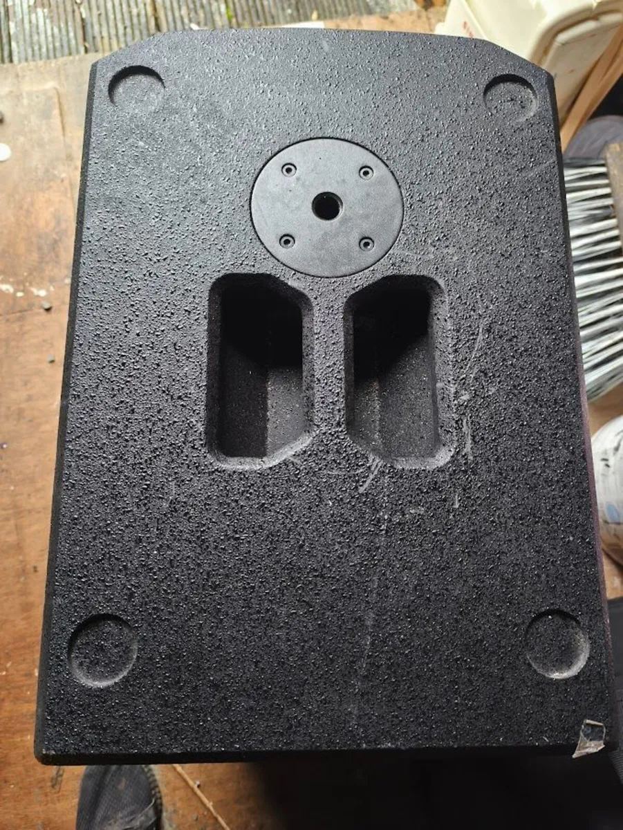 music equipment - Image 3