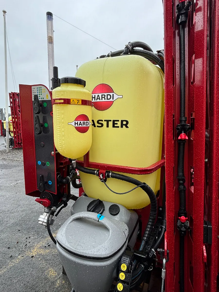 HARDI Master PRO Sprayer Range - Image 3