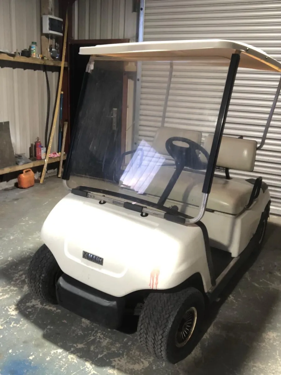 Yamaha petrol golf buggy - Image 2