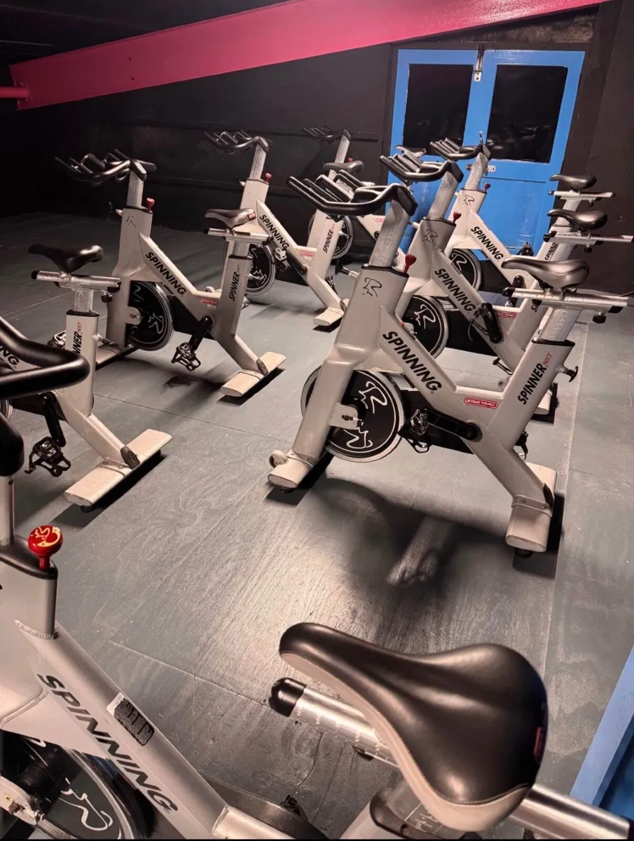 Spin bikes - Image 3