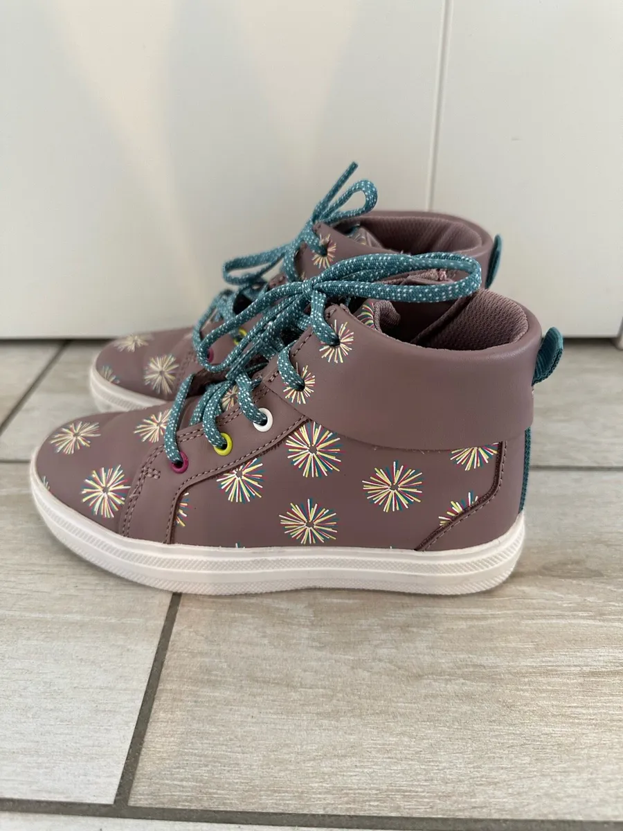 Girl shoes Clarks size 11 UK 29 EU - Image 2