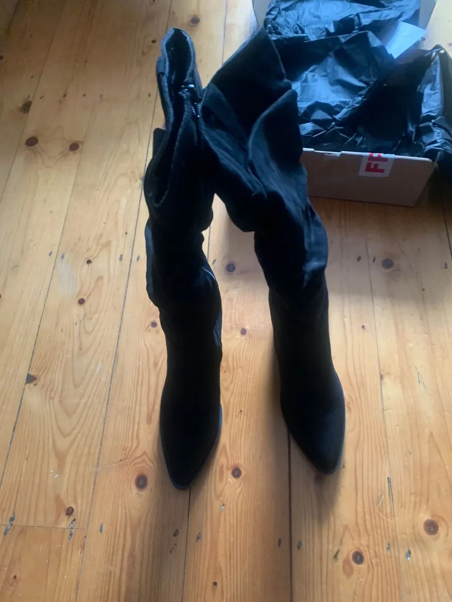 Wide Fit Slouch Black Knee Boots - Image 1