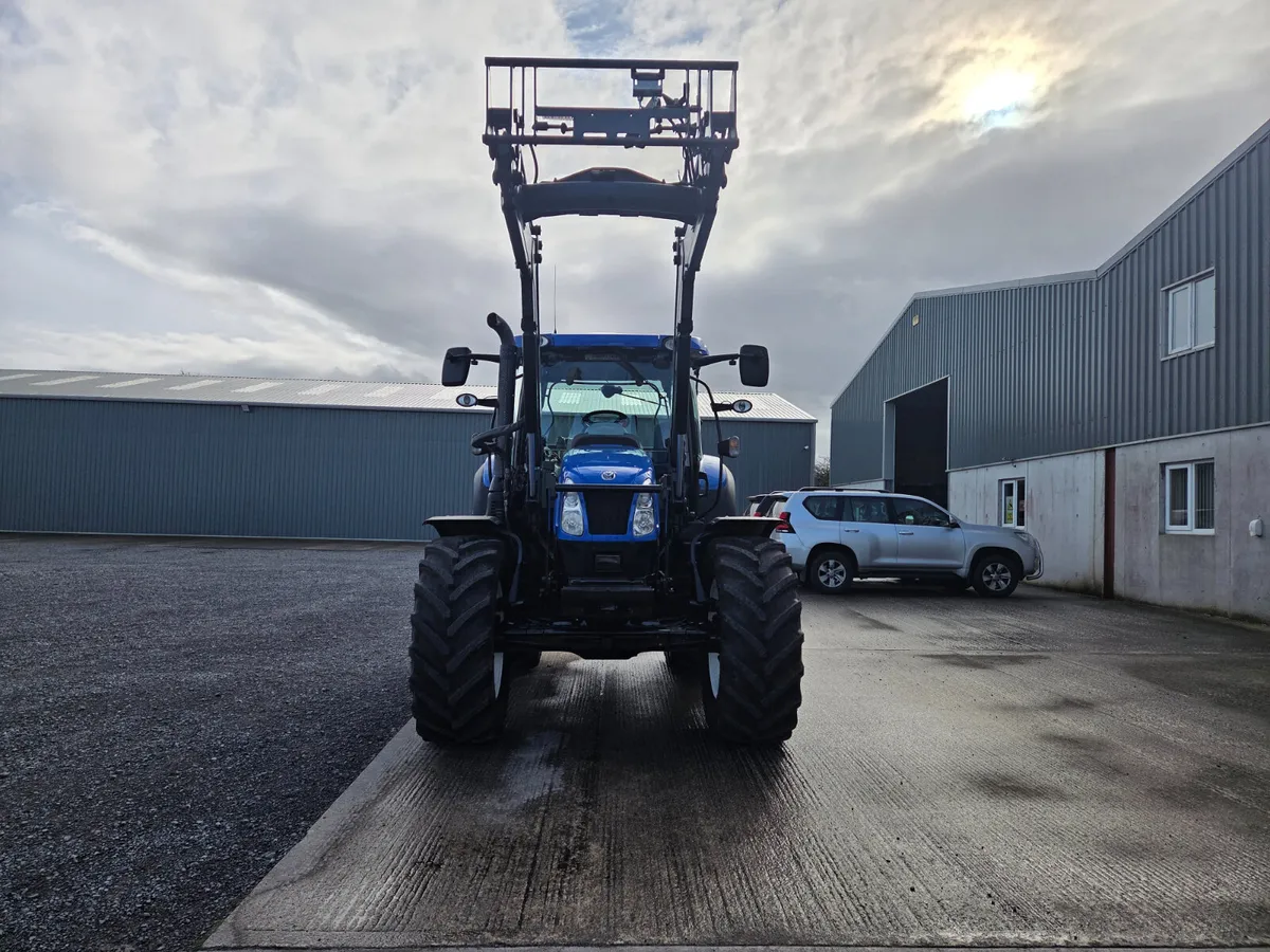 2015 New Holland T6.140 - Image 4