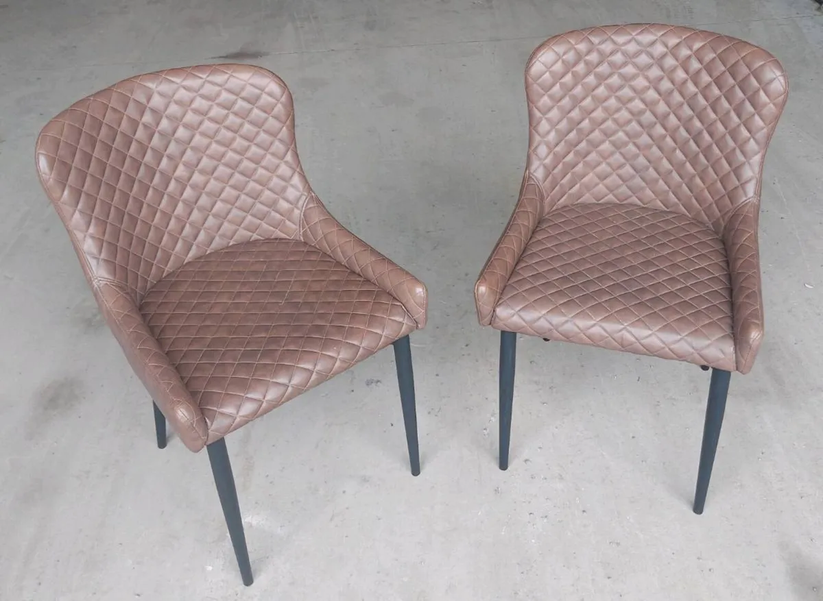 Pair of chairs - Image 2