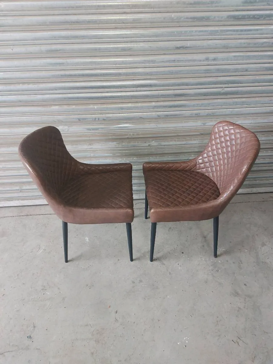 Pair of chairs - Image 3