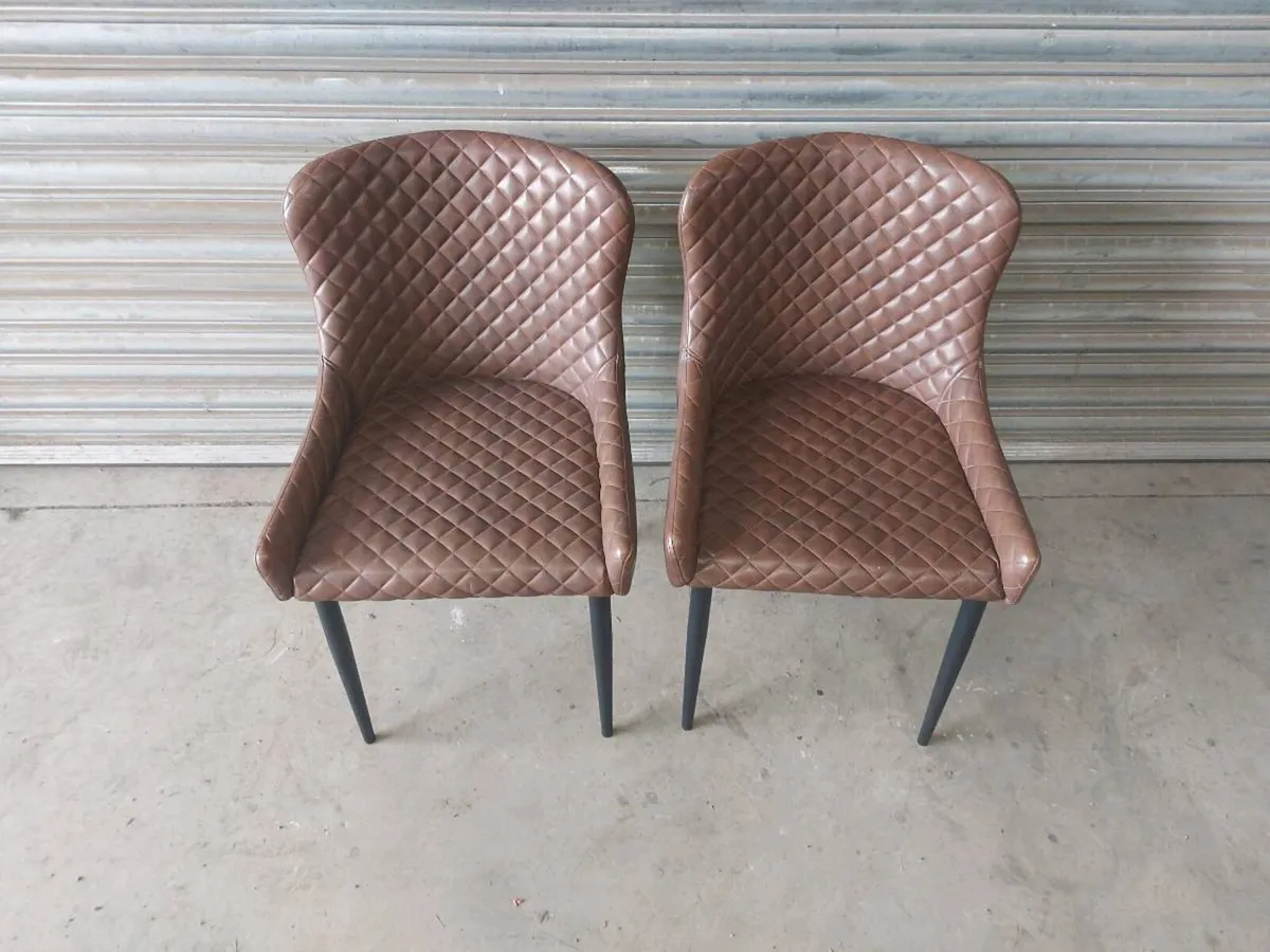 Pair of chairs - Image 4