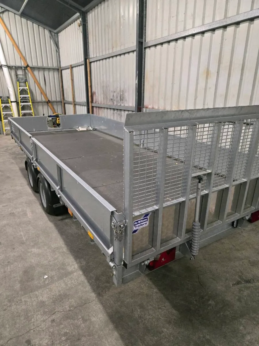 Ifor williams tilt bed - Image 2