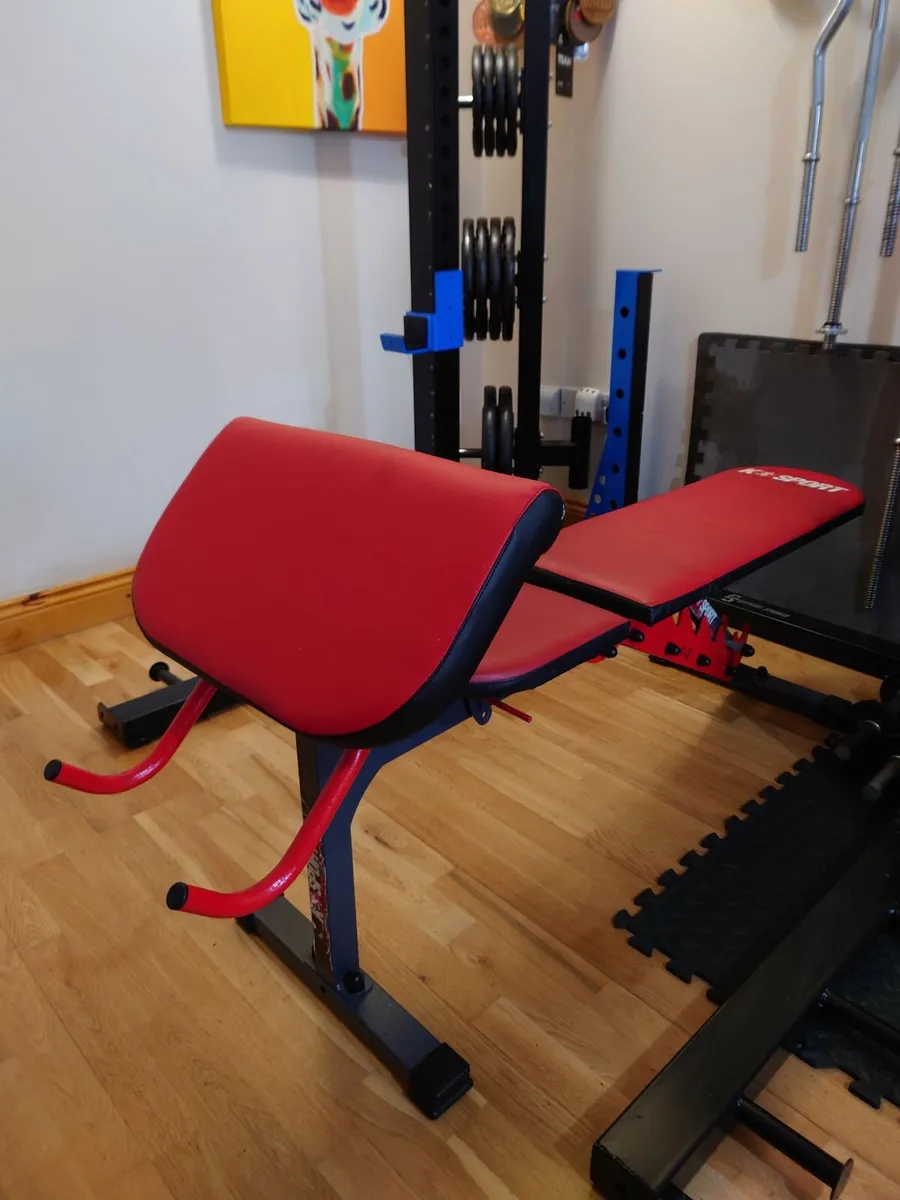 Half Rack with spotters and bench with attachments - Image 3