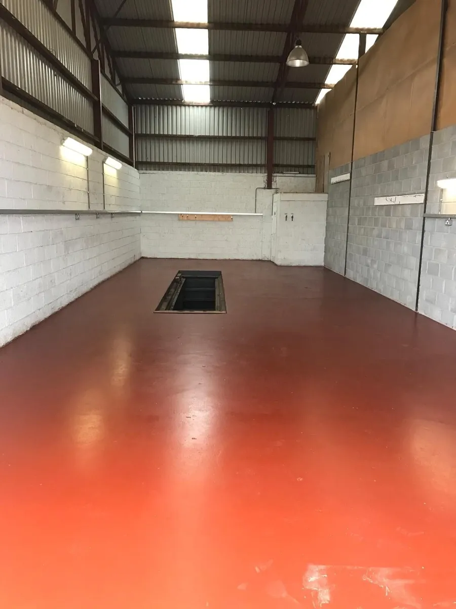 Commercial premises to let - Image 2