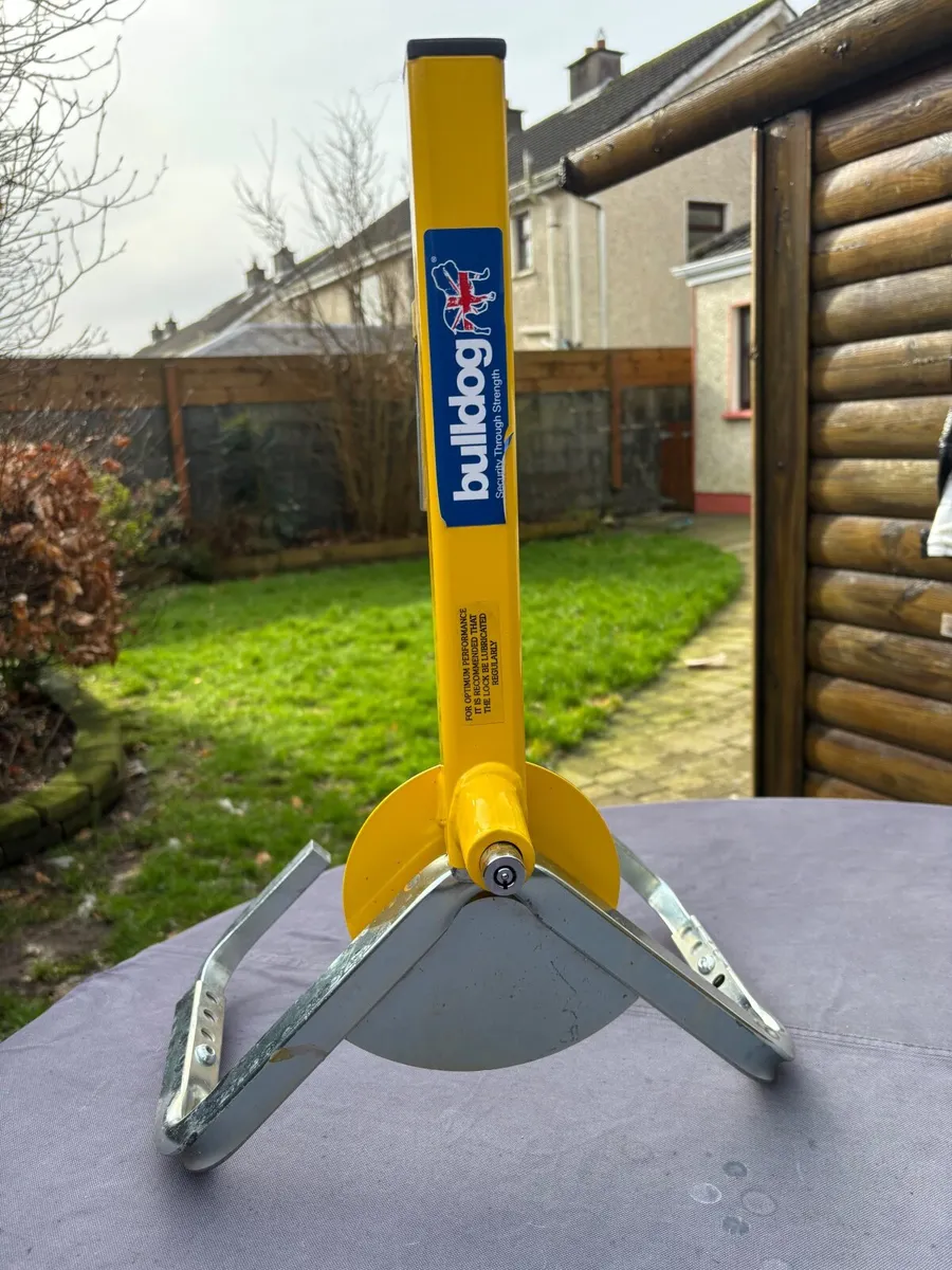 Trailer lock - Image 1