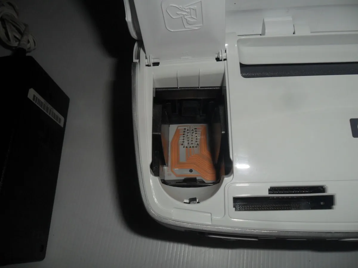 HP Photosmart 375 printer - Image 2