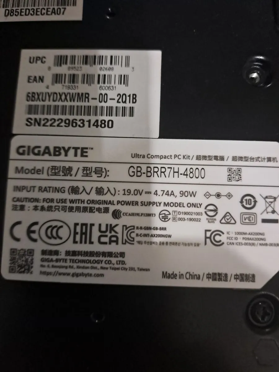 mini pc gigabyte brix gb brrfh 4800 - Image 1