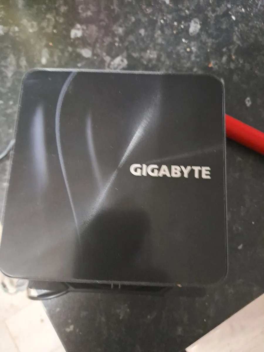 mini pc gigabyte brix gb brrfh 4800 - Image 4