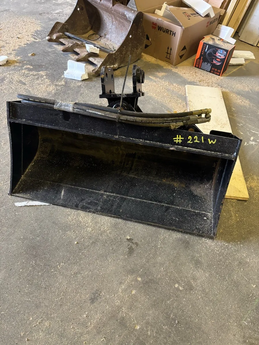 Mini digger bucket - Image 2