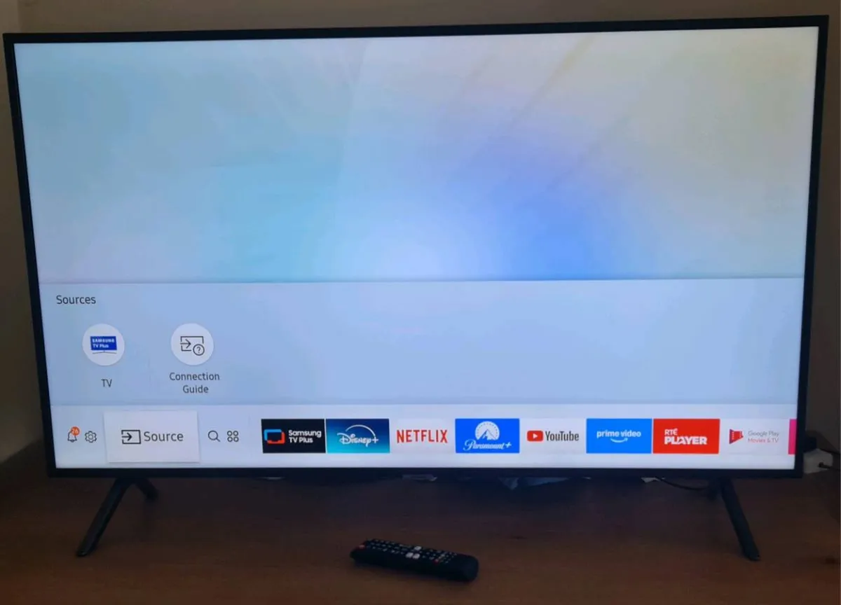 Samsung 49" 4K Smart tv 2019 - Image 1