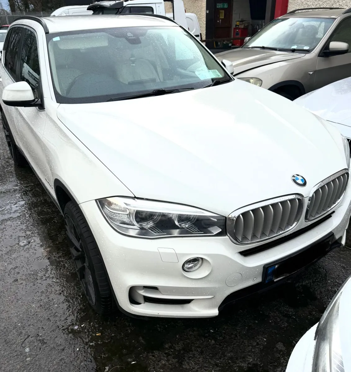 Run & Drive BMW X5 2016 - Image 2