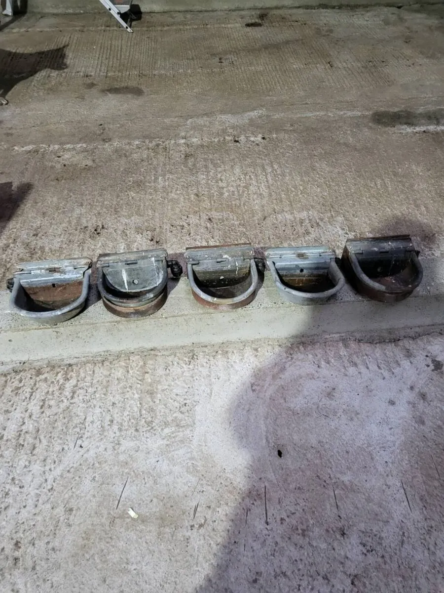 Water trough's - Image 3