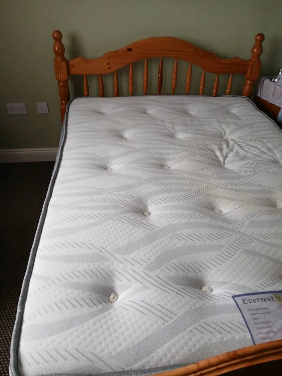 Double bed with mattress - Image 1