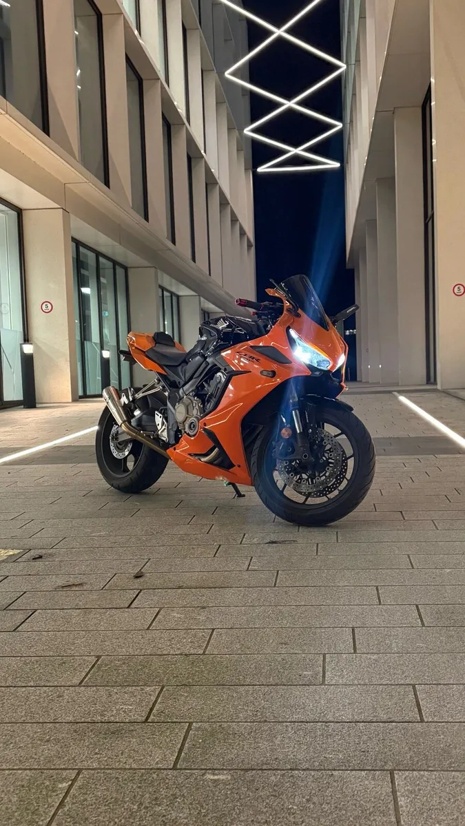 Honda Cbr650R - Image 1