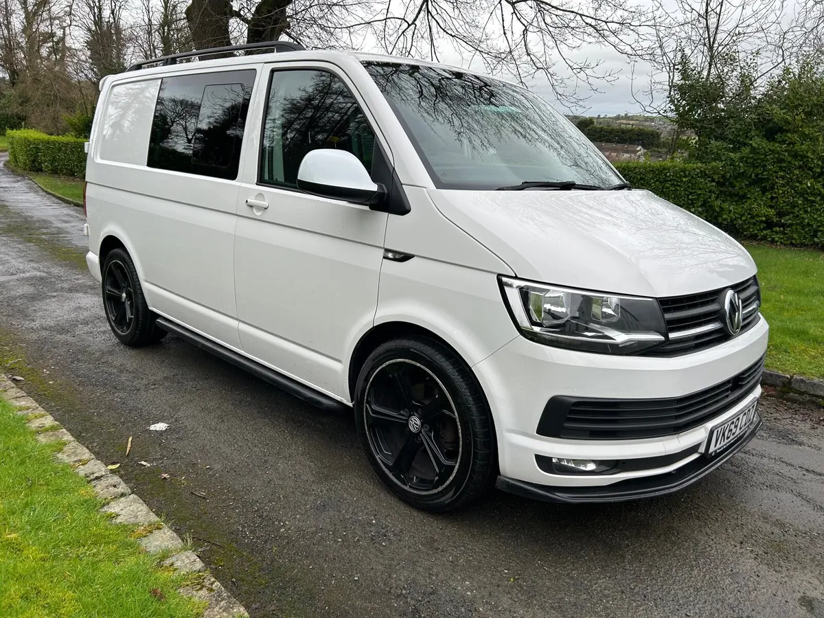 Volkswagen Transporter 2019 - Image 2