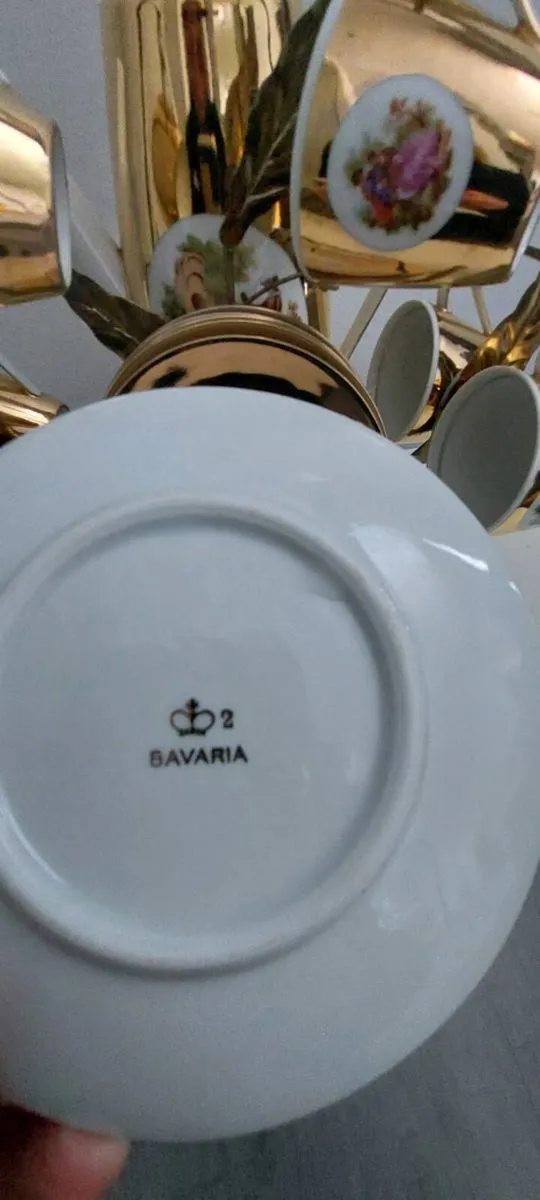 Vintage Bovaria Tea/Coffee Set with stand - Image 4