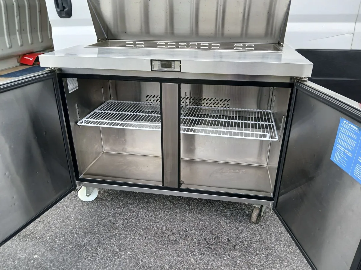 Staneless steel cabbibet chilled unit delivered - Image 2