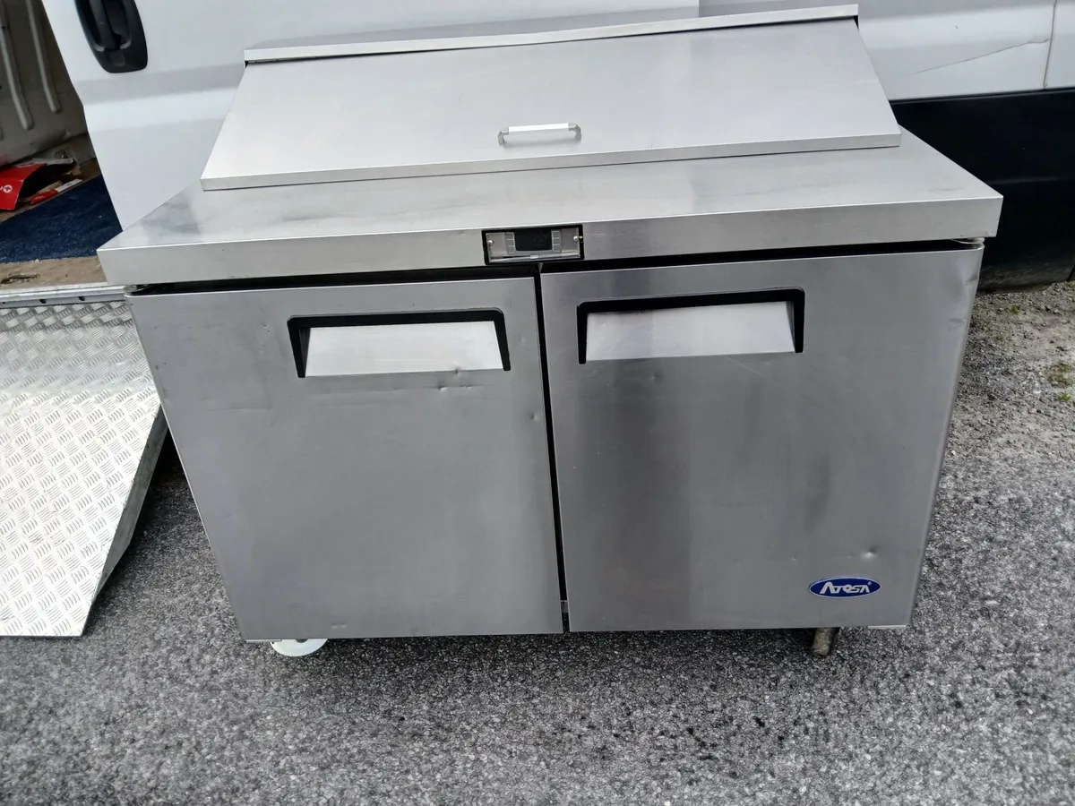 Staneless steel cabbibet chilled unit delivered - Image 3