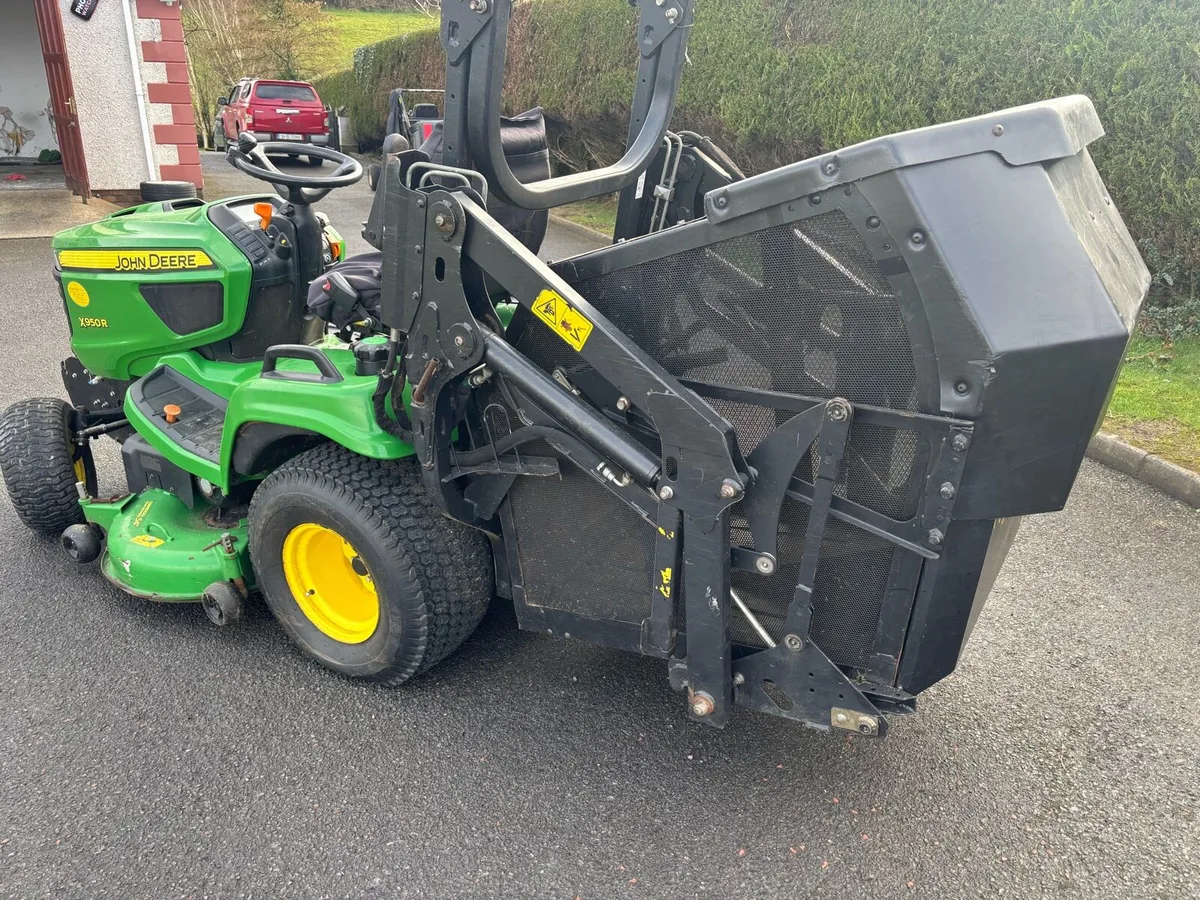 John DeereX950R mower for sale - Image 4