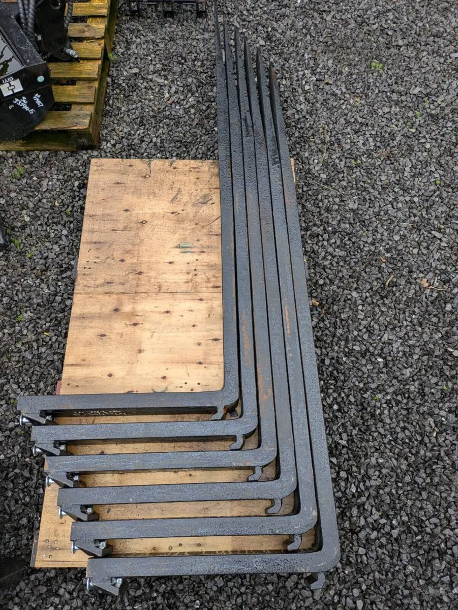 Pallet forks and extension forks - Image 1
