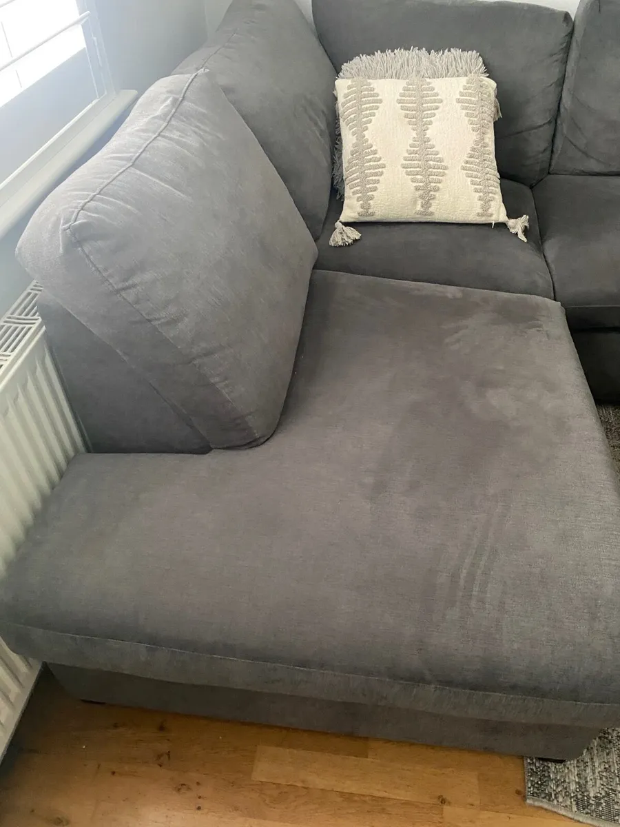 L shaped couch & 2 seater couch - Image 1