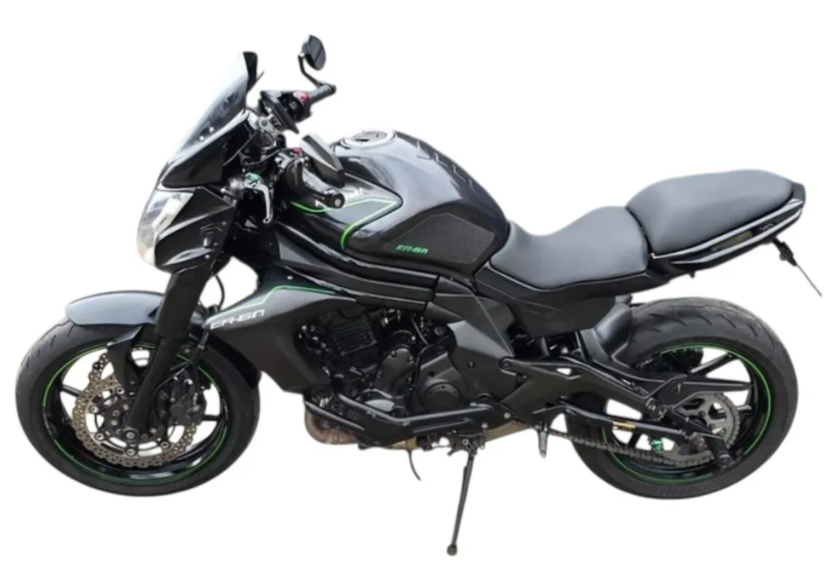 Kawasaki ER6N - Image 4