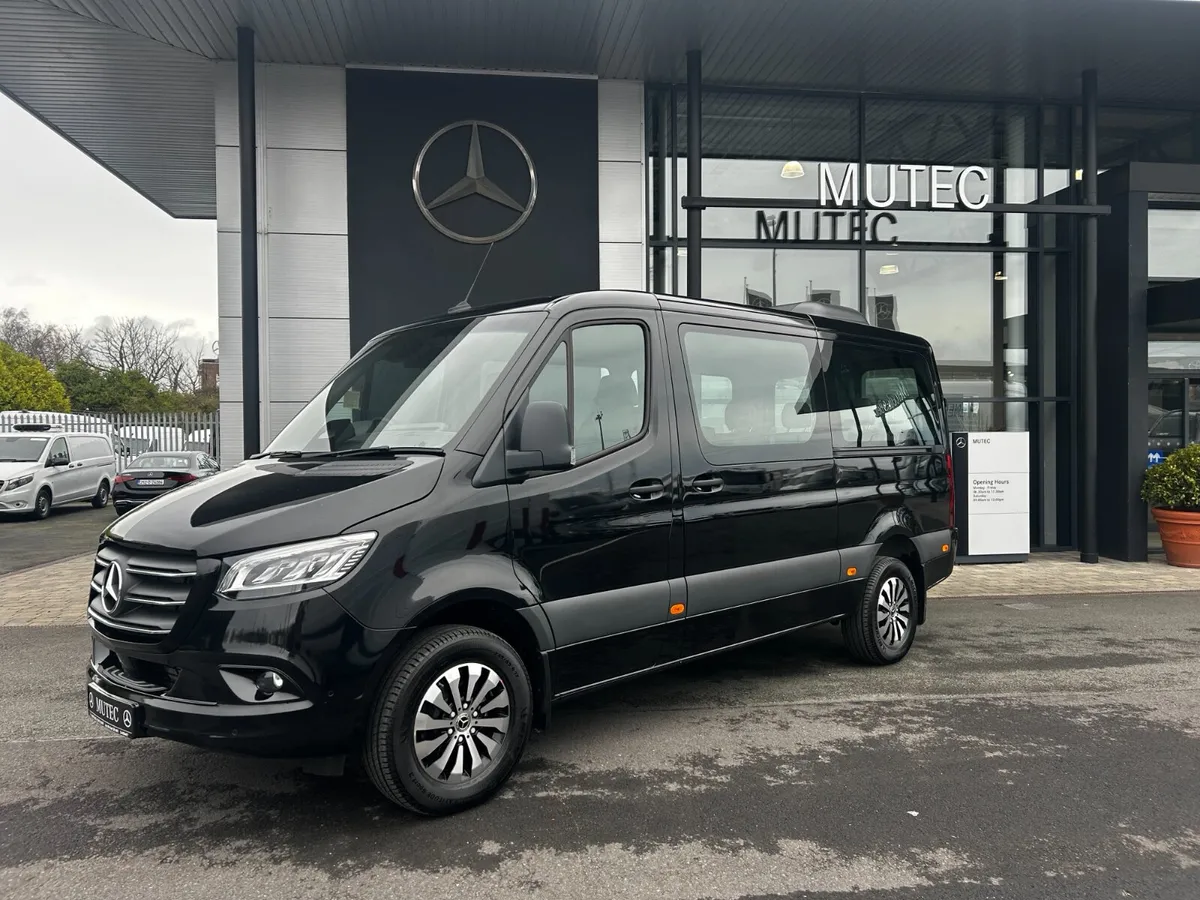 Mercedes-Benz Sprinter 319 CDI Tourer SELECT A/T - Image 3