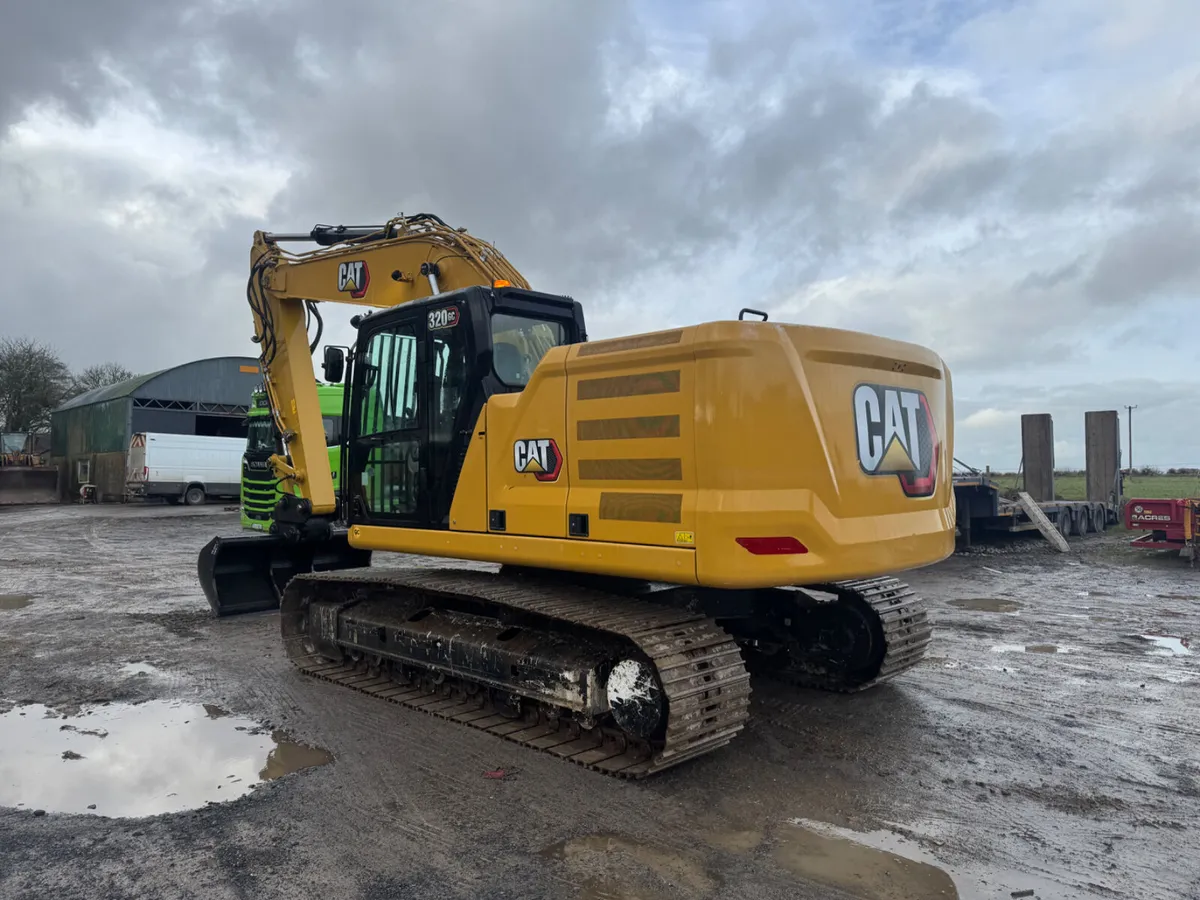 Cat 320 GC - Image 1