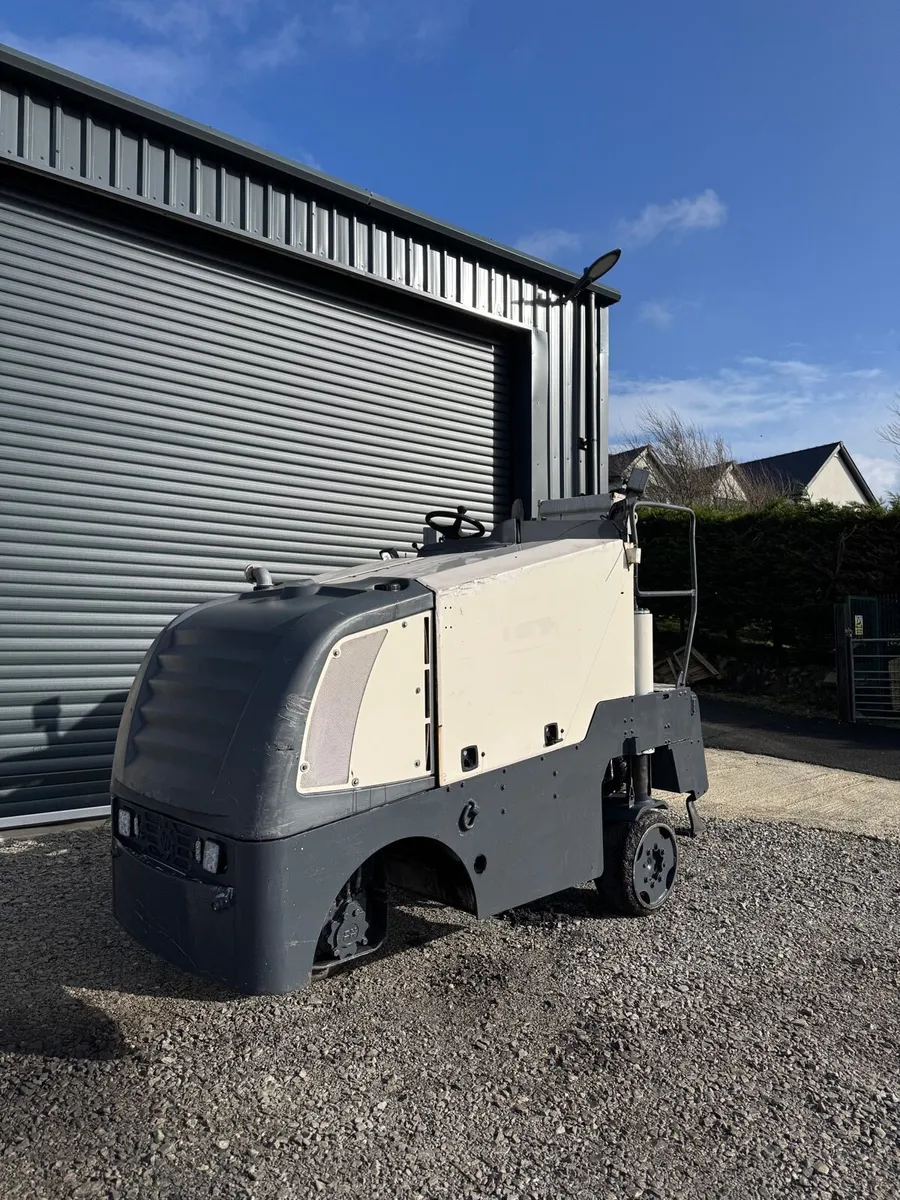 2005 wirtgen W50 planner - Image 2