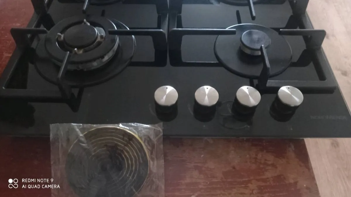 Gas hob - Image 2