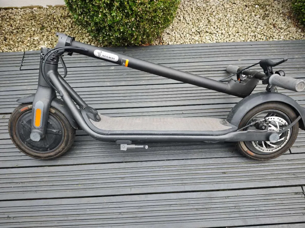 Mi electric scooter Segway Ninebot F25 - Image 1