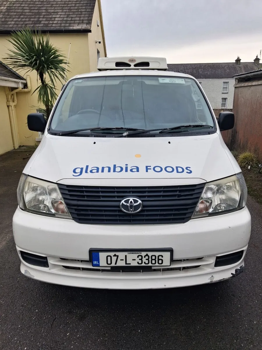 Toyota HiAce 2007 - Image 1