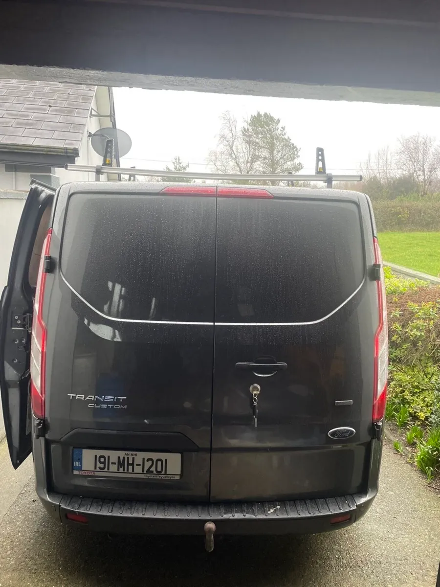 Ford Transit Custom - Image 3