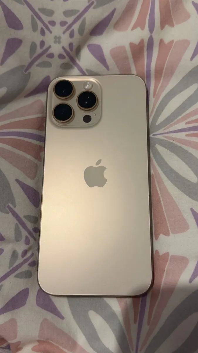 iPhone 16 Pro Max 256gb - Image 1