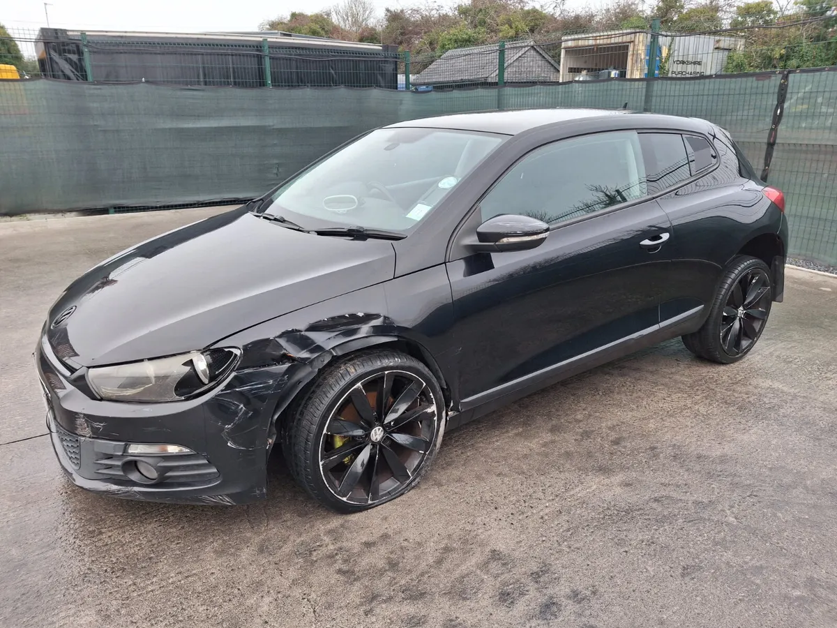 2010 Volkswagen Scirocco 2.0 TDI GT - Image 2