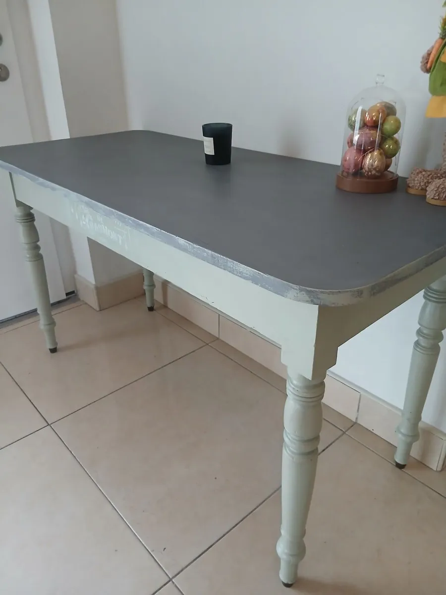 Console table - Image 1