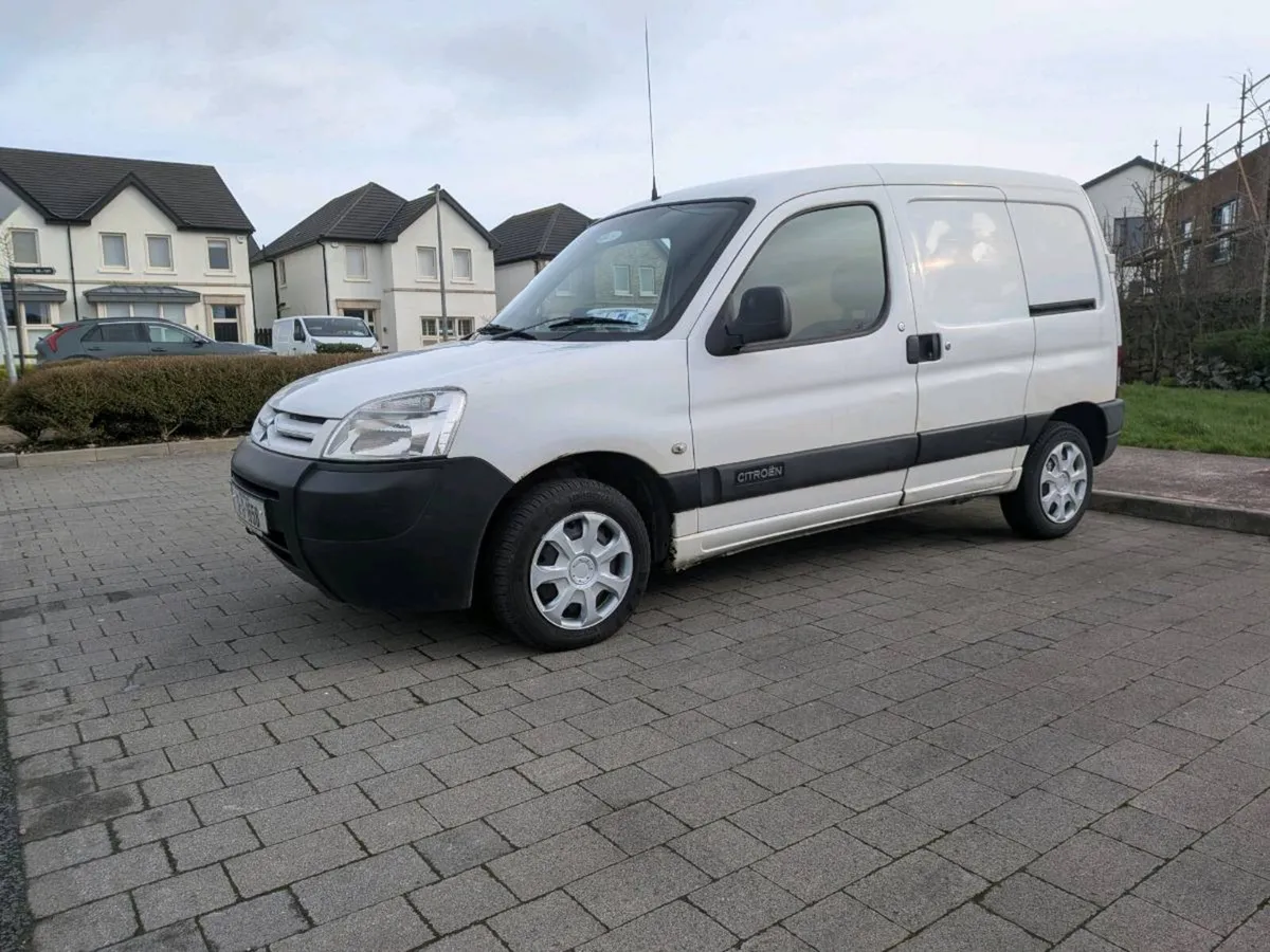 Citreon berlingo 2012 1.6 hdi valid mot + tax - Image 2