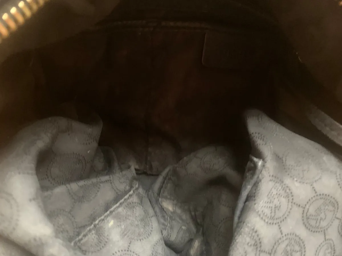 Micheal Kors Black Handbag - Image 4